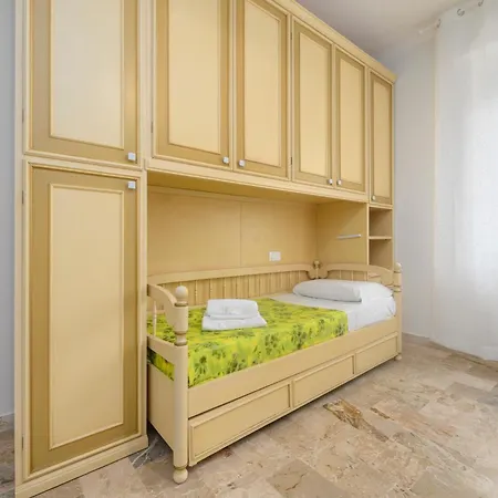 Apartment 289 - On The Sea, 250metri Dal Mare E Pochi Passi Dal Centro *